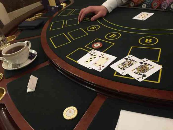 how do i play indian rummy icon